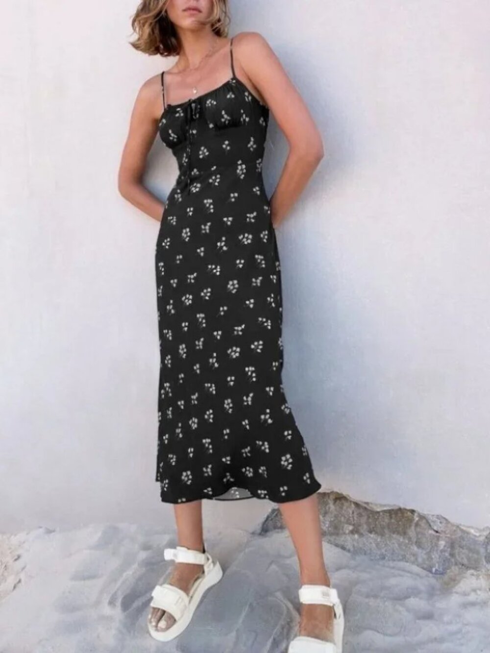 Aritzia Bellow Midi Dress Gathered Bust